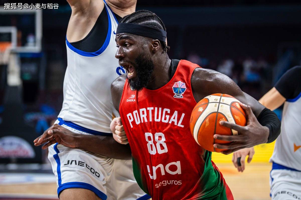 九游娱乐app赛后体能课后；那不勒斯篮板制胜备战欧篮联；悬念犹存；赛季目标并未改变的简单介绍