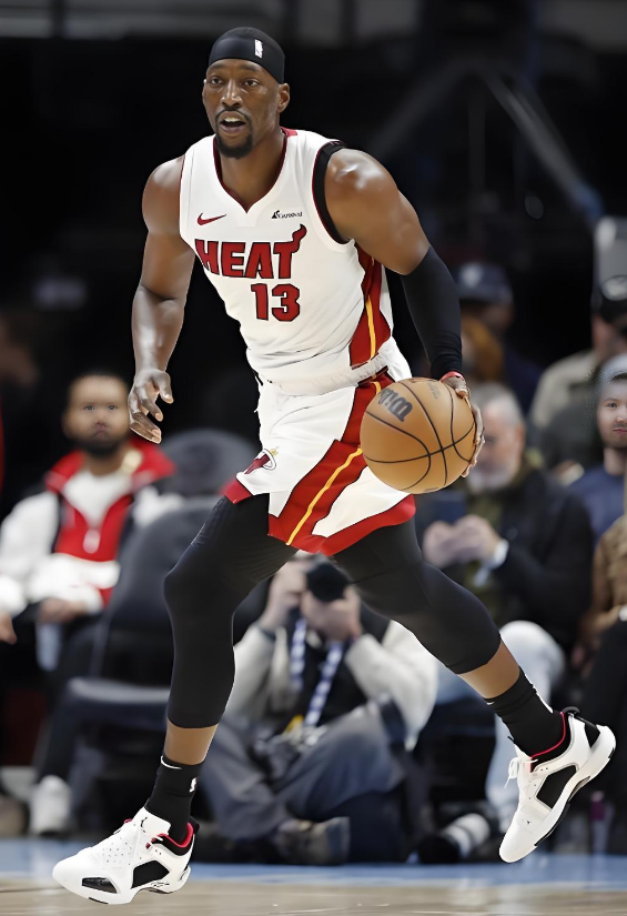 九游娱乐迈阿密热火迎NBA常规赛关键赛，转会期队长鼓劲，震撼外界，心理建设被强调的简单介绍