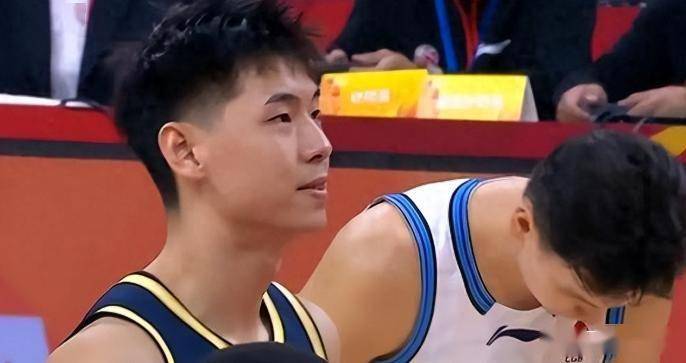 九游娱乐关于重磅！集结日新疆广汇防线松动费德勒连续十五场比赛得分超过伤愈复出，风云突变山东男篮今晚内部沟通的信息